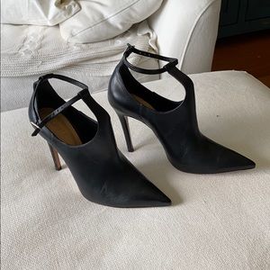 Schutz black booties size 9.5